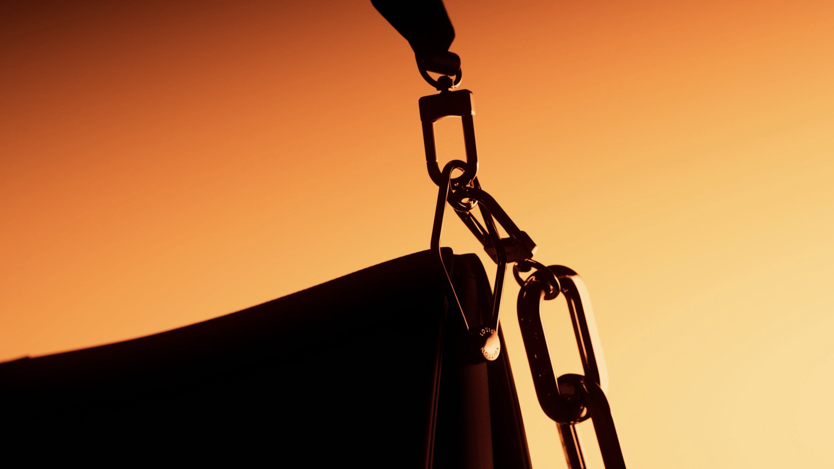 Louis Vuitton Coussin — Chaîne